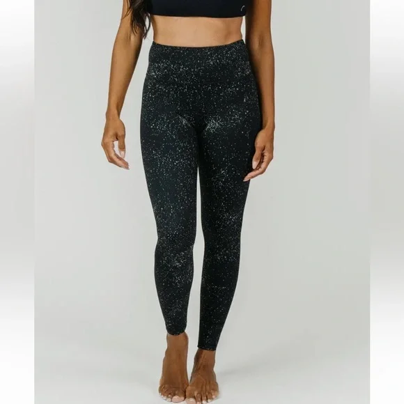 Zyia Black Reflective Light n Tight Hi-rise 24" Leggings Sz 8-10 - Picture 2 of 10